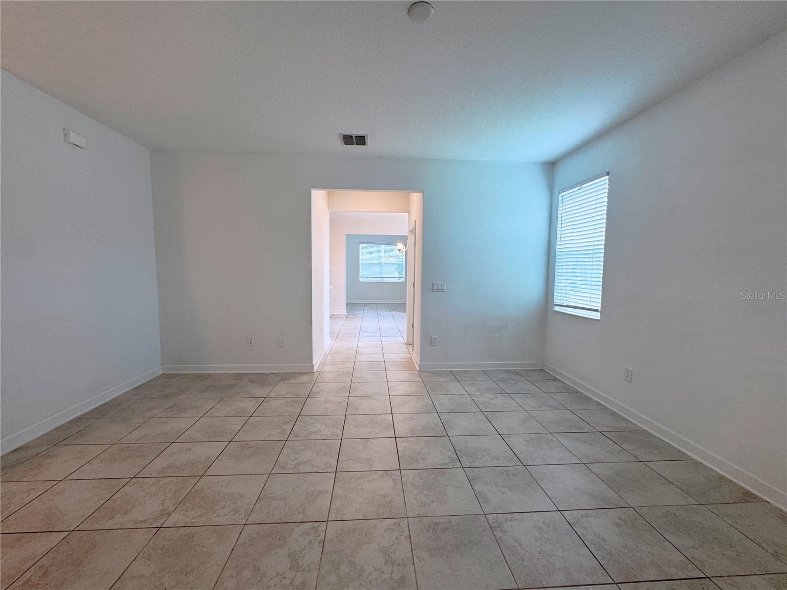 11070 LONGLEAF WOODS DR, ORLANDO, FL, 32832