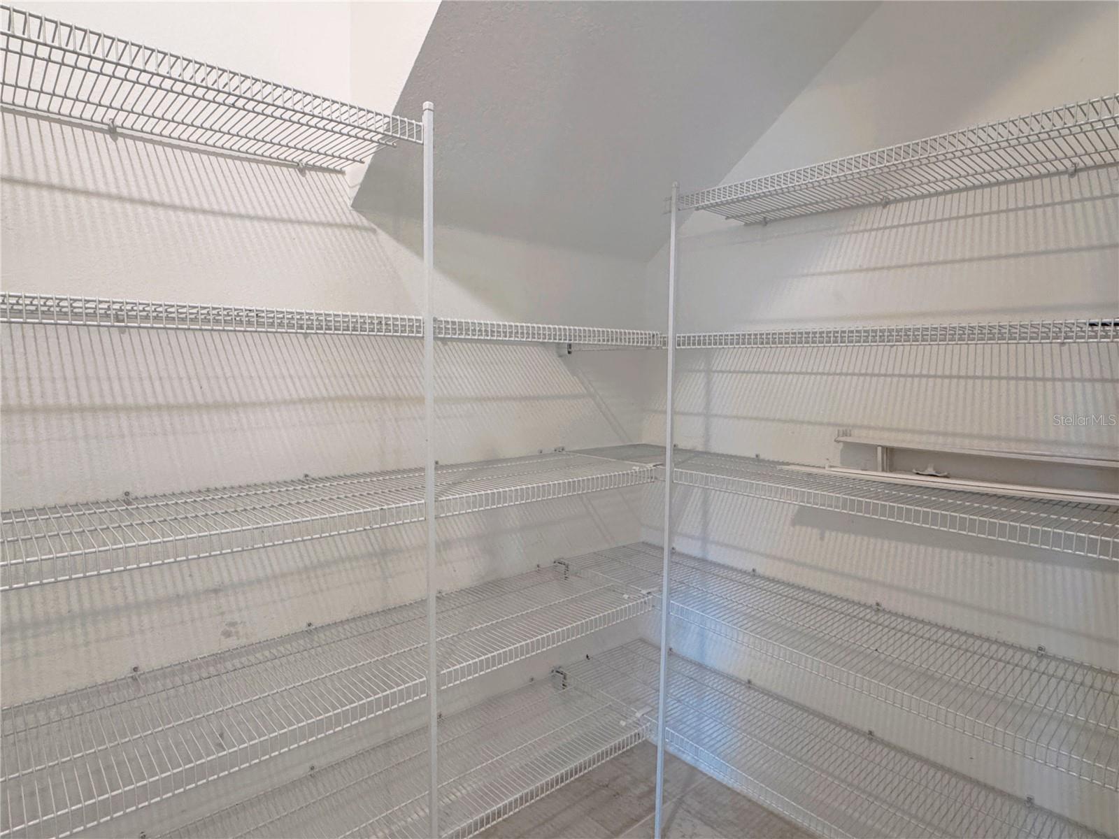 11070 LONGLEAF WOODS DR, ORLANDO, FL, 32832