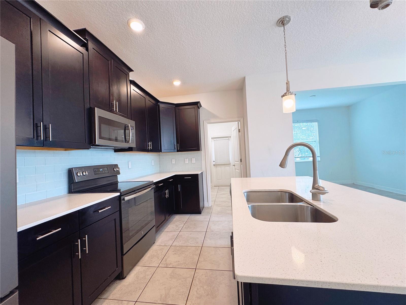 11070 LONGLEAF WOODS DR, ORLANDO, FL, 32832