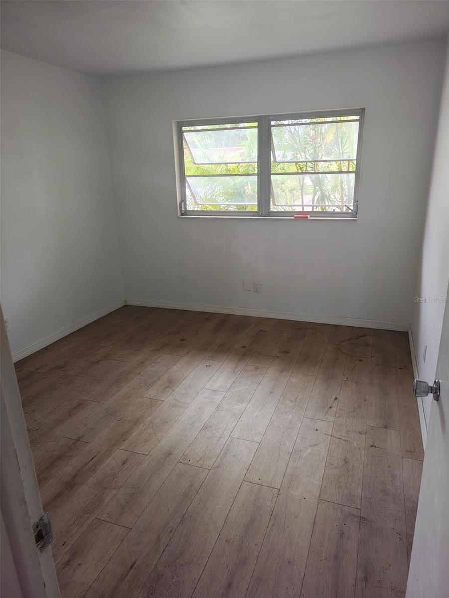 3995 SOUTH CIR, LARGO, FL, 33774