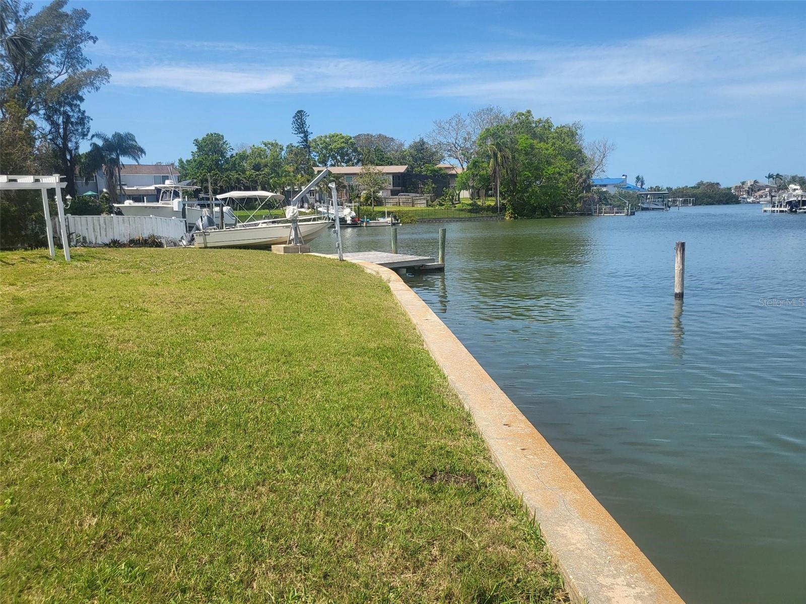 3995 SOUTH CIR, LARGO, FL, 33774