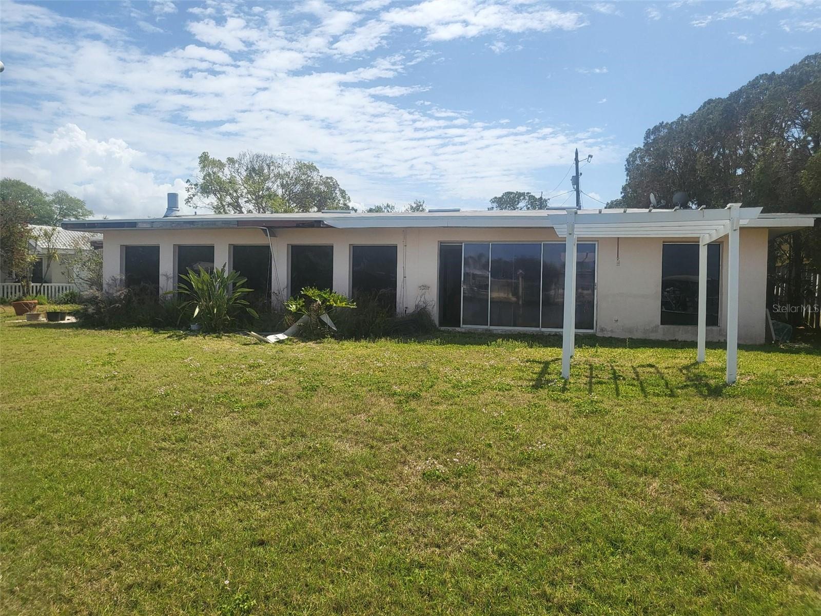 3995 SOUTH CIR, LARGO, FL, 33774