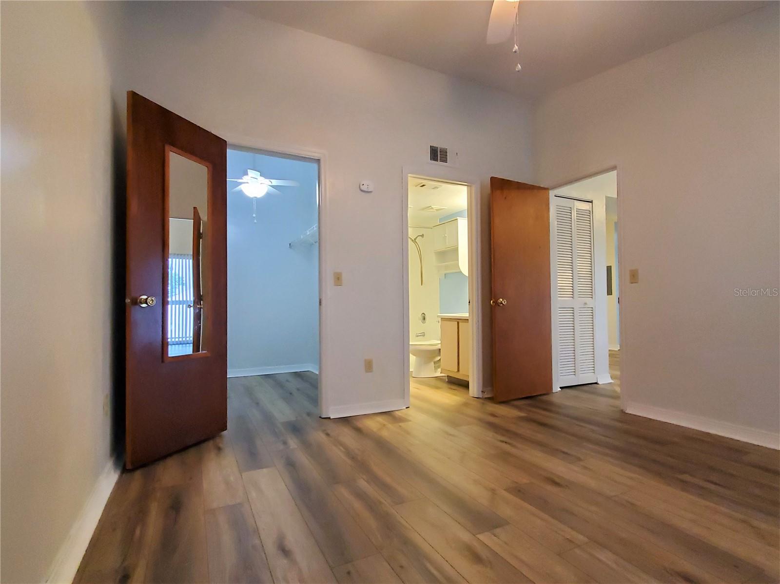 2360 SW ARCHER RD #211, GAINESVILLE, FL, 32608