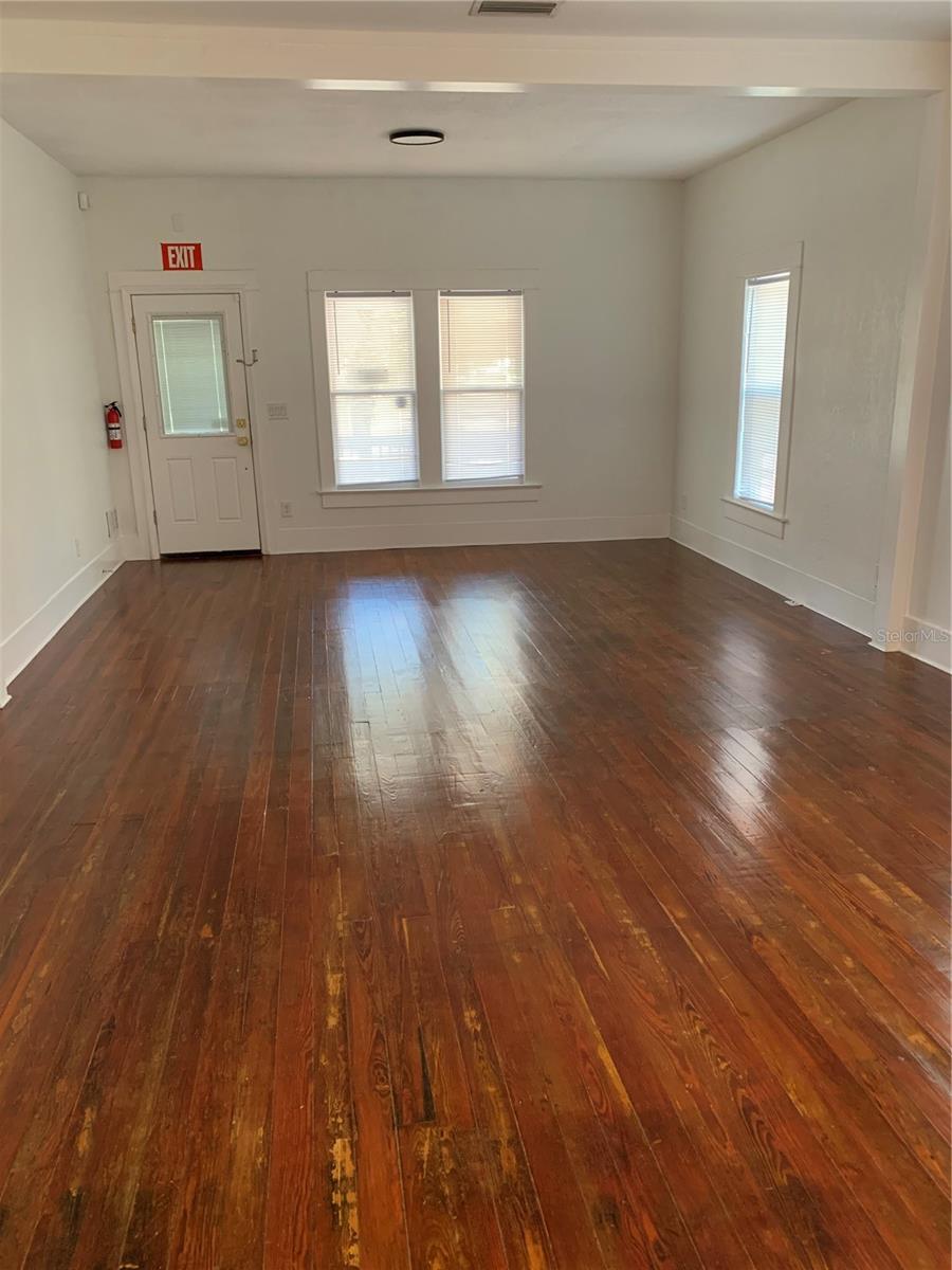 400 N ORANGE ST, NEW SMYRNA BEACH, FL, 32168