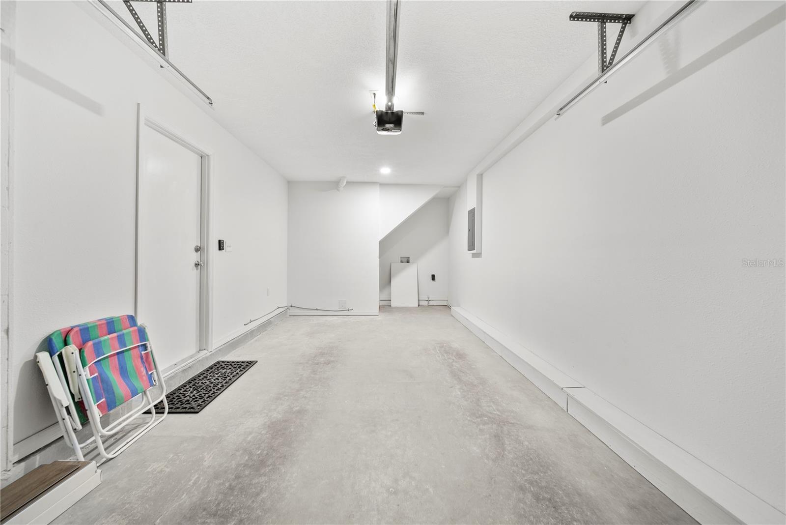 11799 RAINTREE DR, TEMPLE TERRACE, FL, 33617