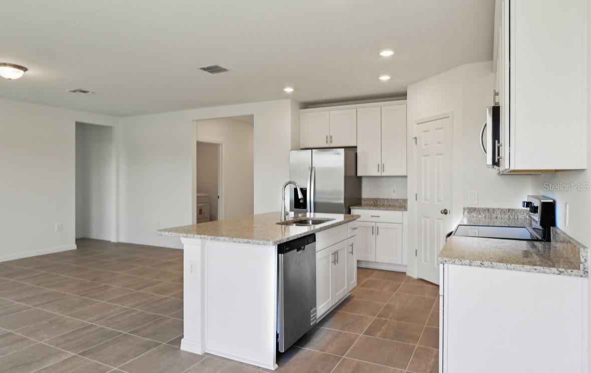 2365 WHITE TAIL ST, DAVENPORT, FL, 33837