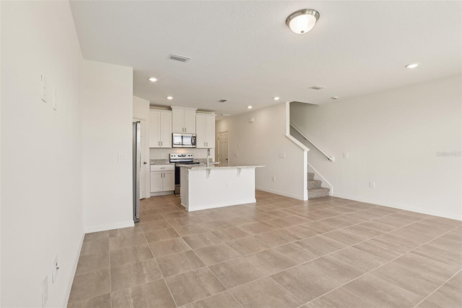 16390 BIRD OF PARADISE AVE, CLERMONT, FL, 34714