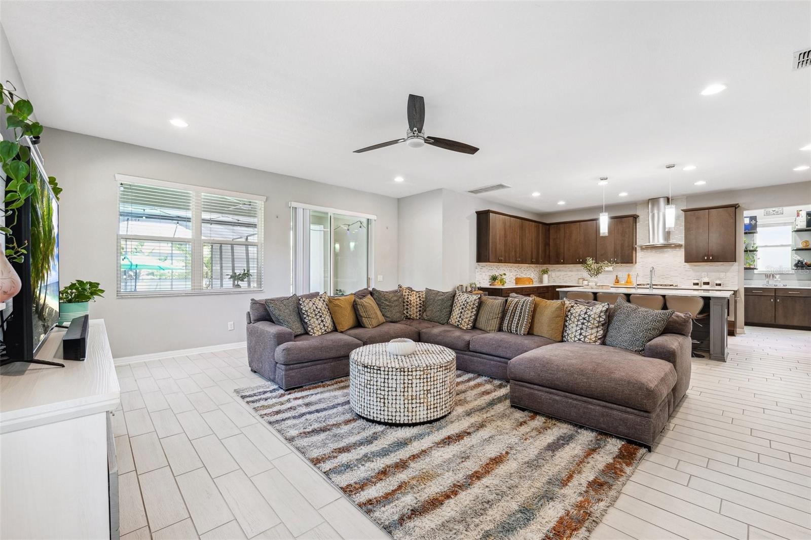 3833 VILLAMORE LN, ODESSA, FL, 33556