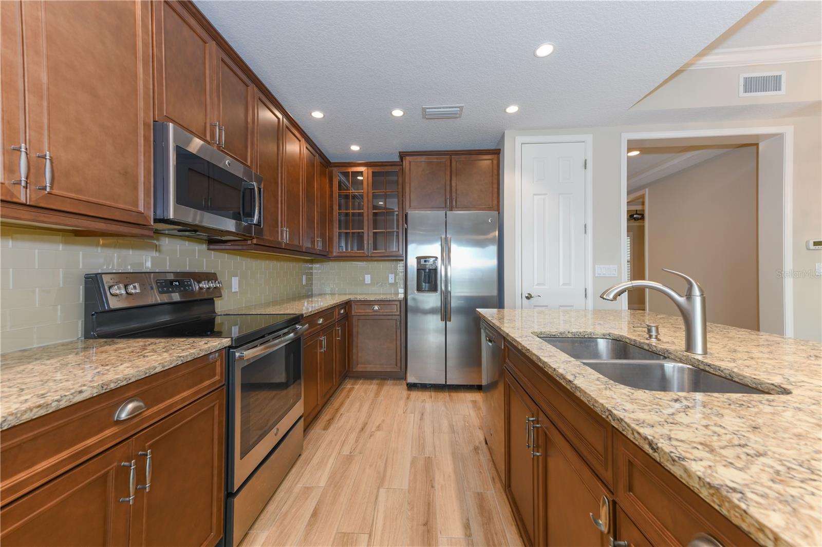 10520 BOARDWALK LOOP #202, BRADENTON, FL, 34202