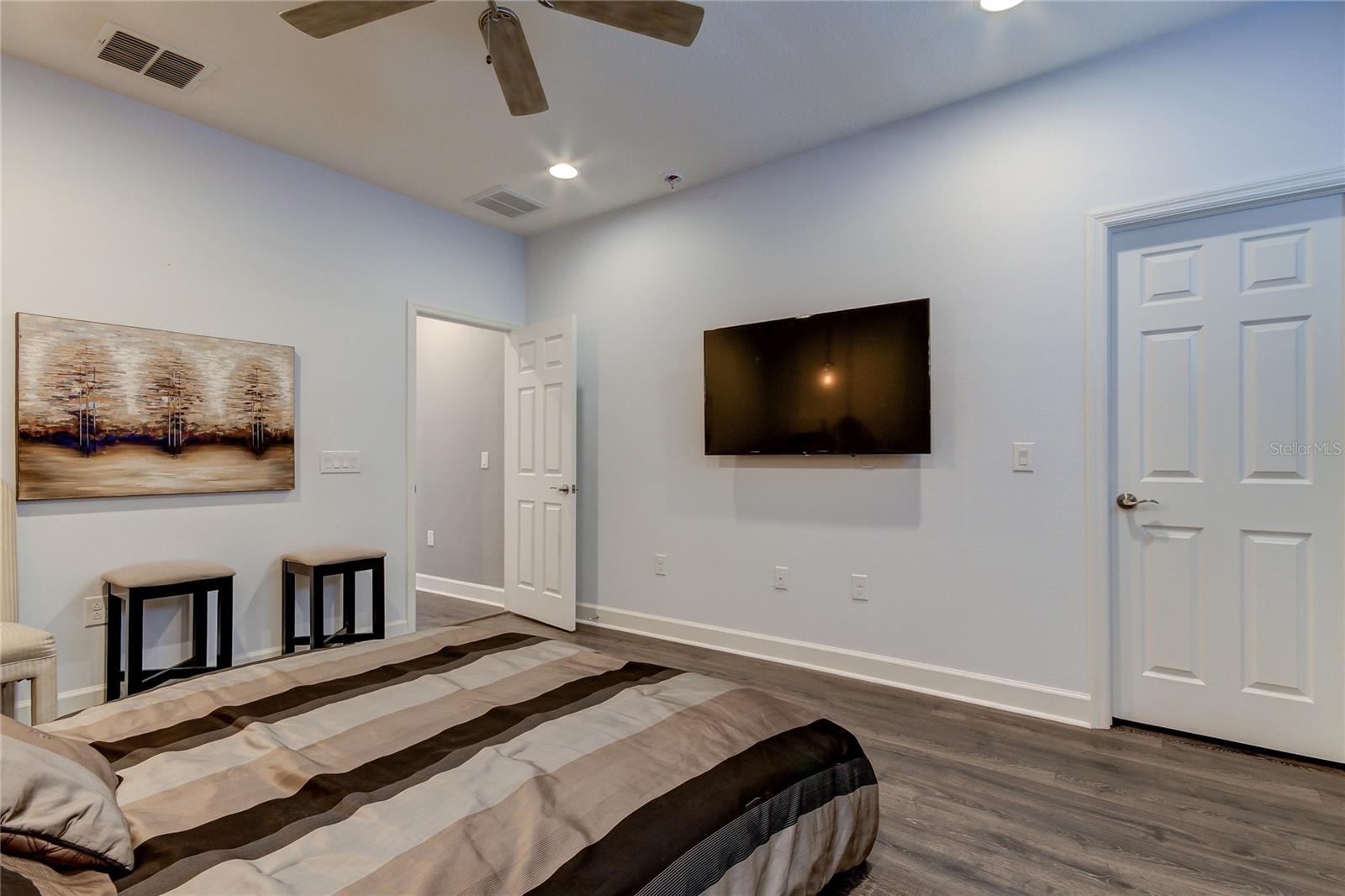 8750 TERRACINA LAKE DR, TAMPA, FL, 33625