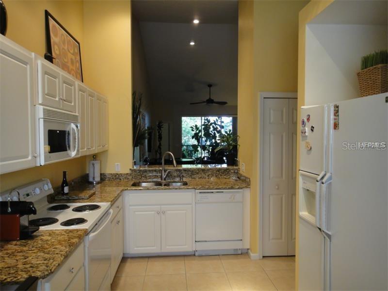 372 ENCLAVE DR, LAKELAND, FL, 33803