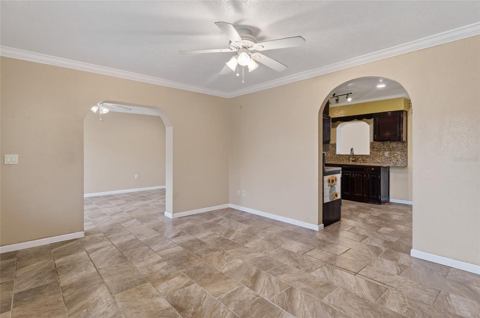 540 W COLUMBIA ST, LAKE ALFRED, FL, 33850