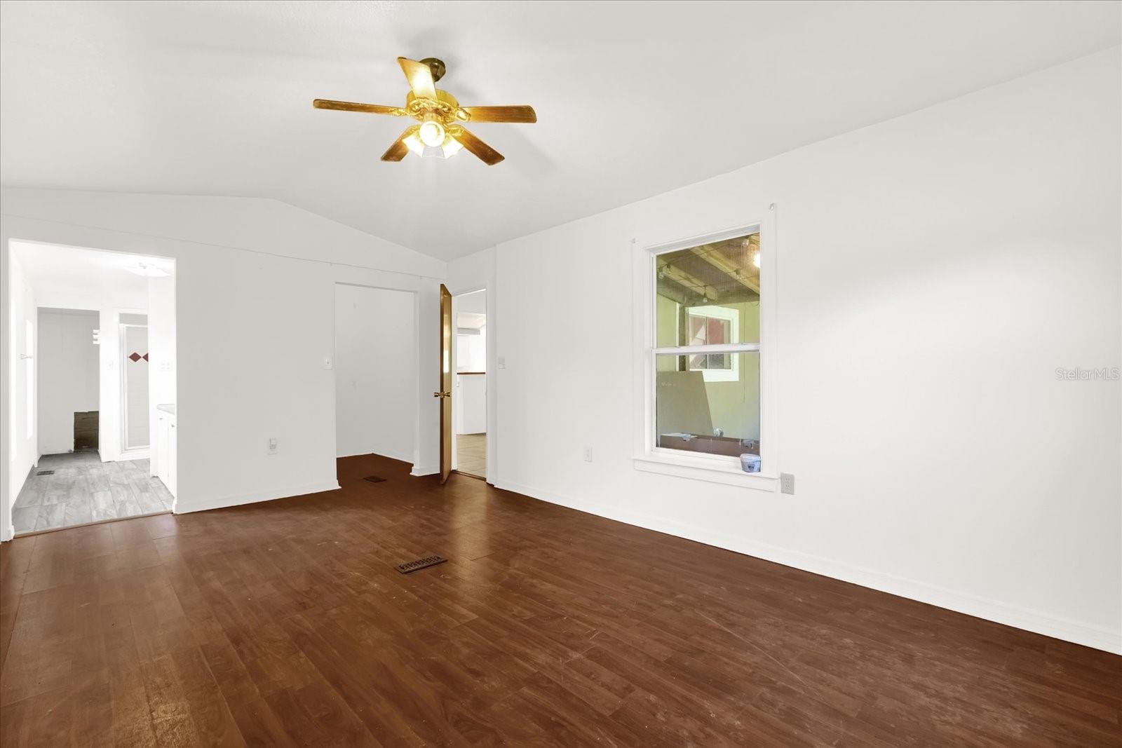 36424 COUNTY ROAD 439, EUSTIS, FL, 32736