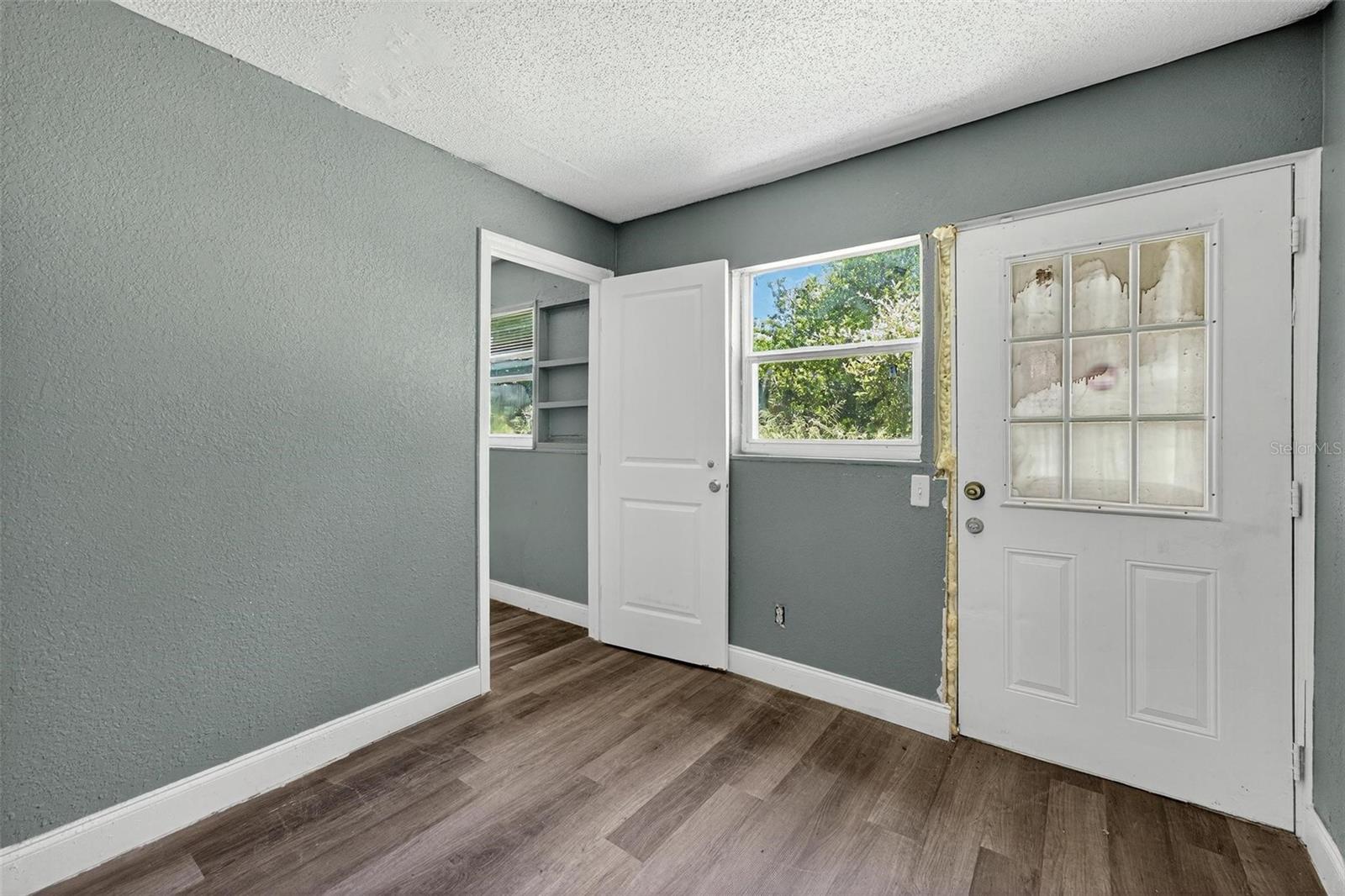 1257 N PINE HILLS RD, ORLANDO, FL, 32808