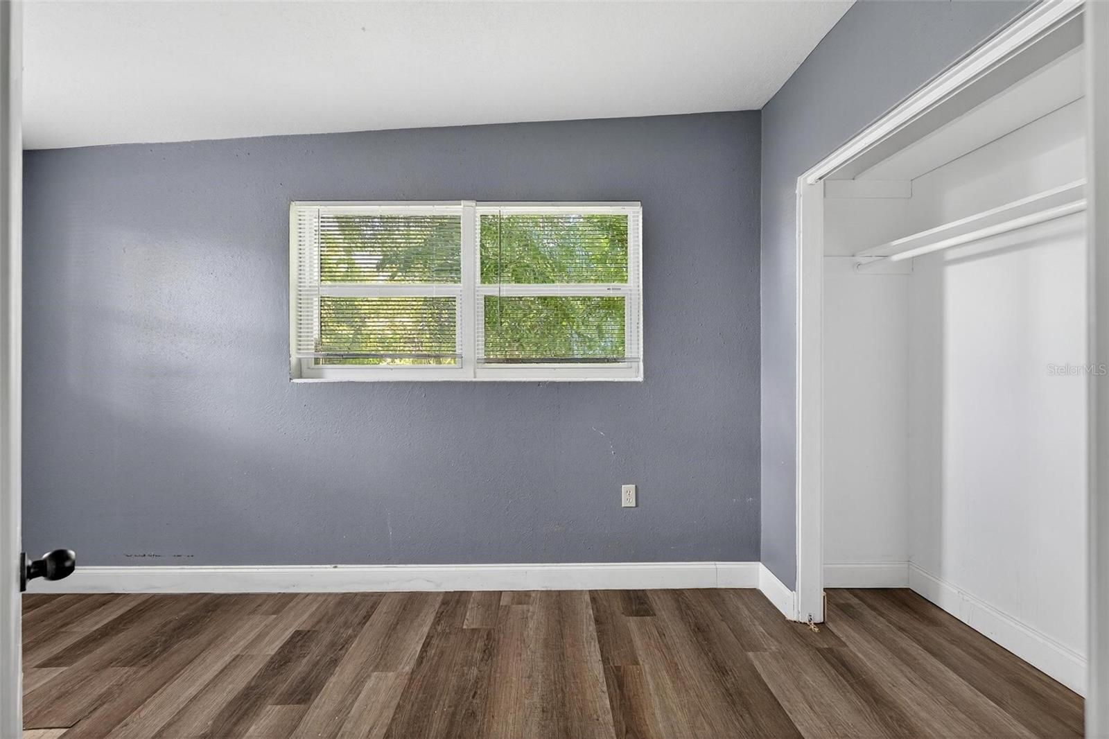 1257 N PINE HILLS RD, ORLANDO, FL, 32808