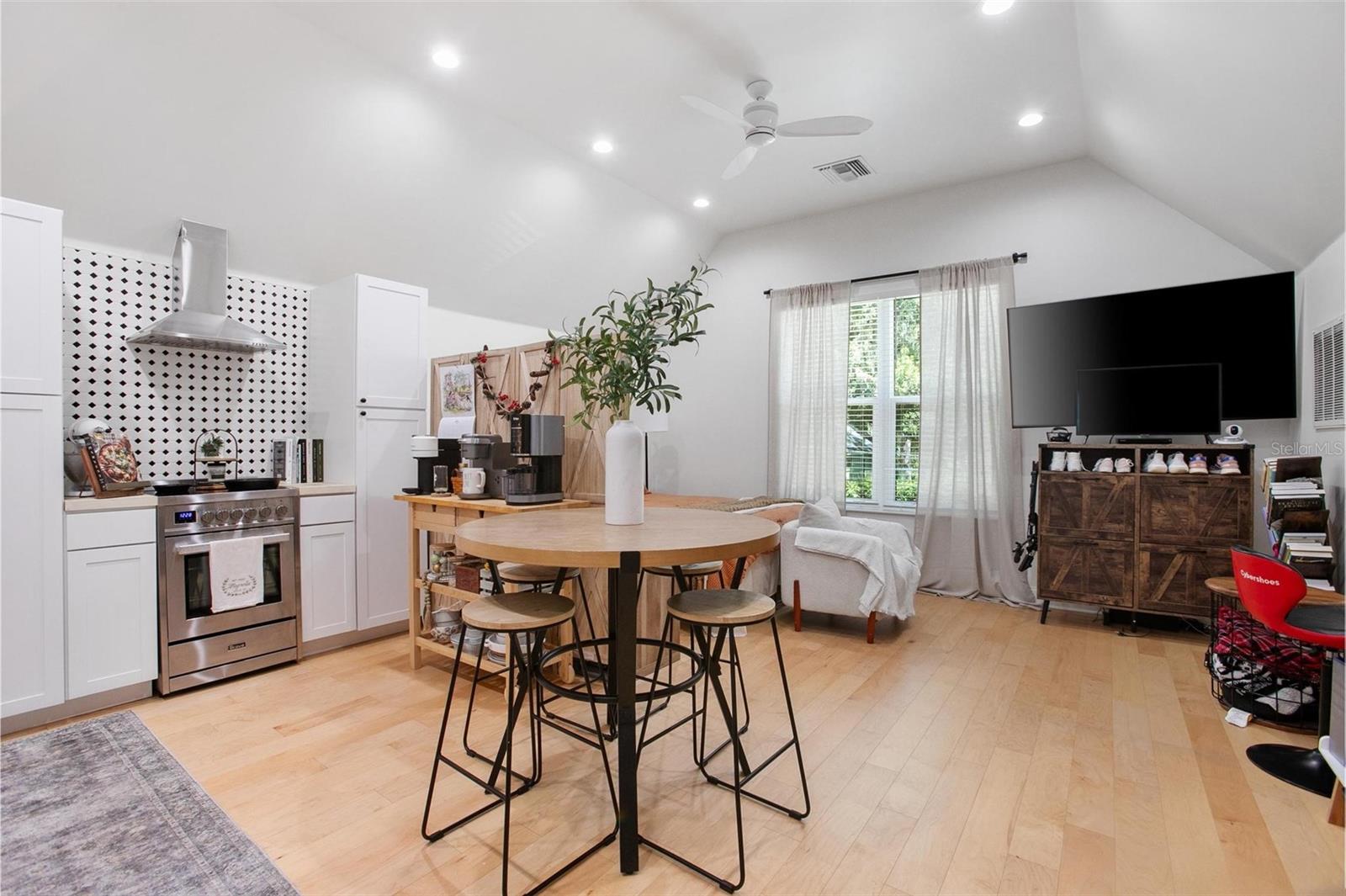 1620 20TH ST, ORANGE CITY, FL, 32763