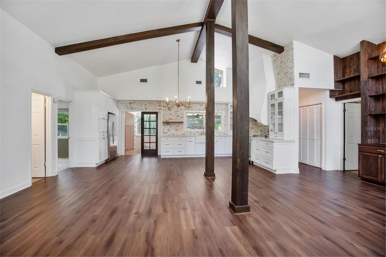 1620 20TH ST, ORANGE CITY, FL, 32763