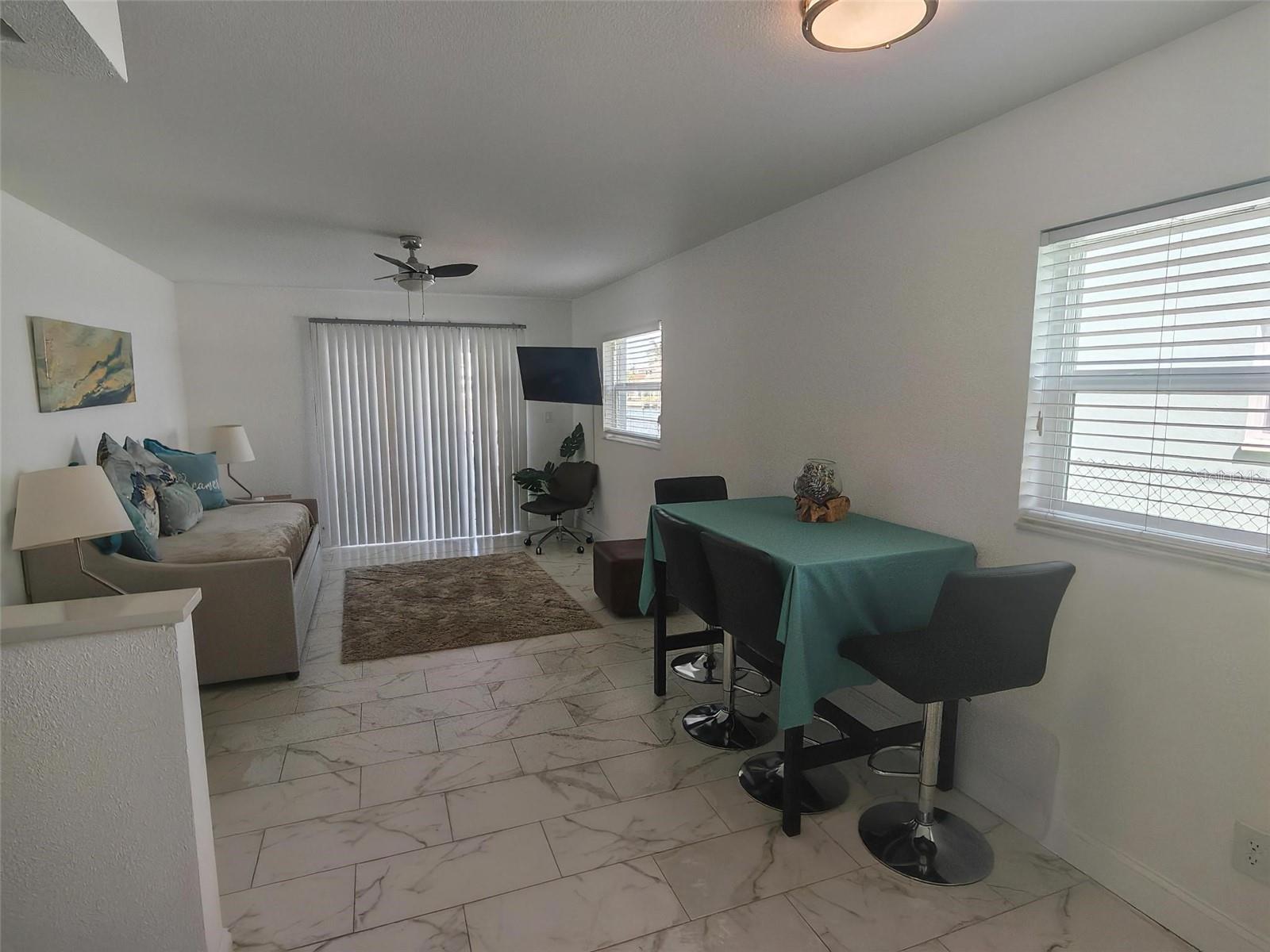 CAPRI ISLE SUB, TREASURE ISLAND, FL, 33706