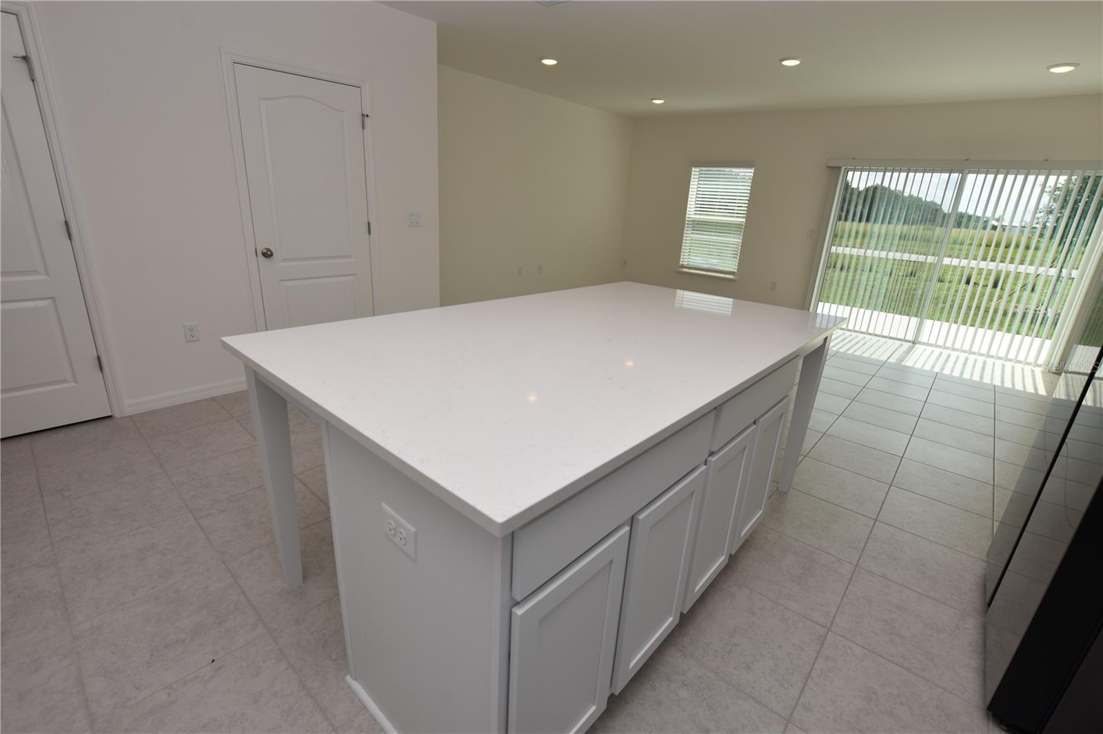 3905 ACADEMIA AVE, LAKELAND, FL, 33803