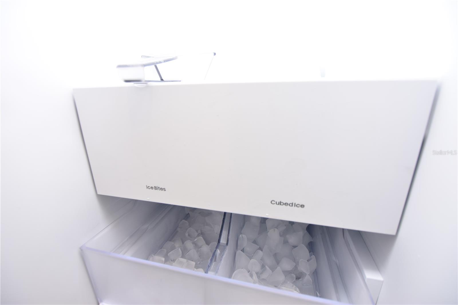 3905 ACADEMIA AVE, LAKELAND, FL, 33803