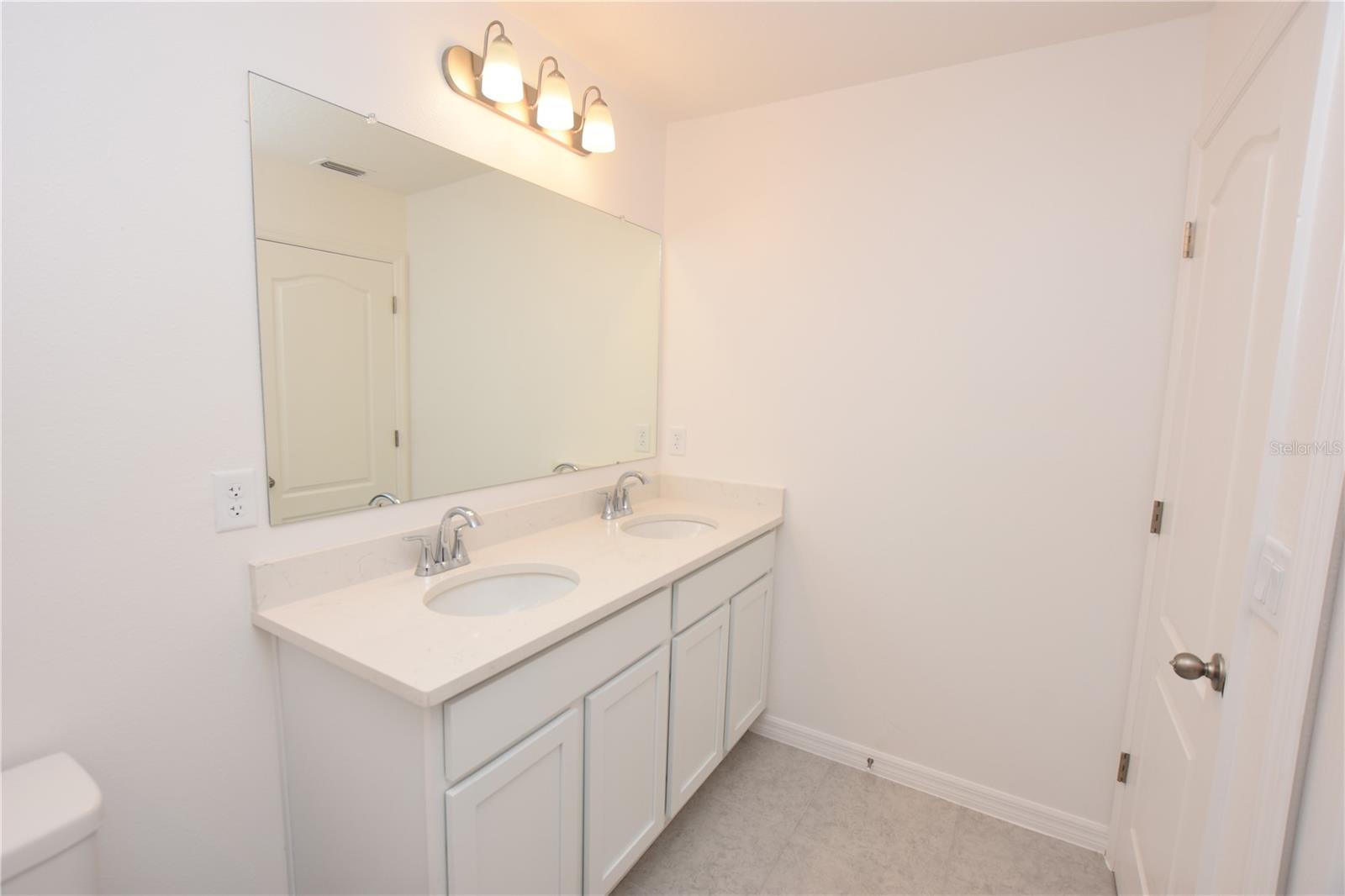 3905 ACADEMIA AVE, LAKELAND, FL, 33803