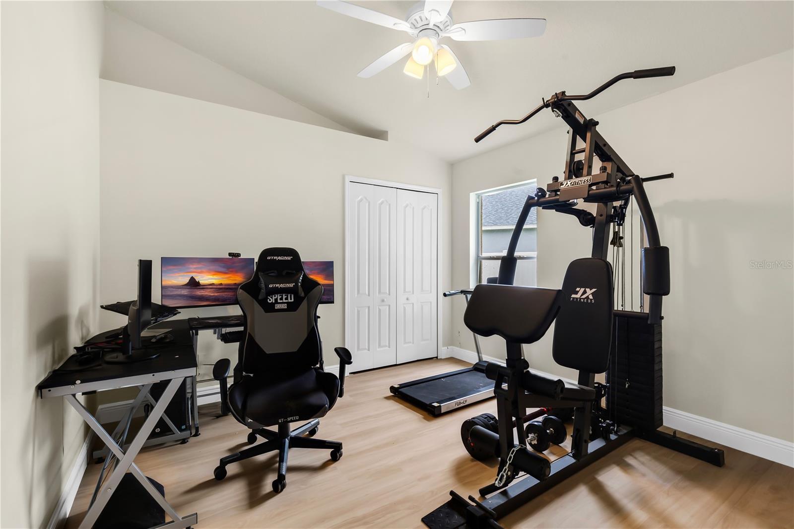 12031 MOUNTBATTEN DR, TAMPA, FL, 33626