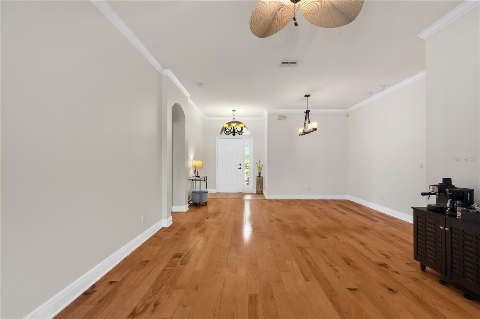 12031 MOUNTBATTEN DR, TAMPA, FL, 33626