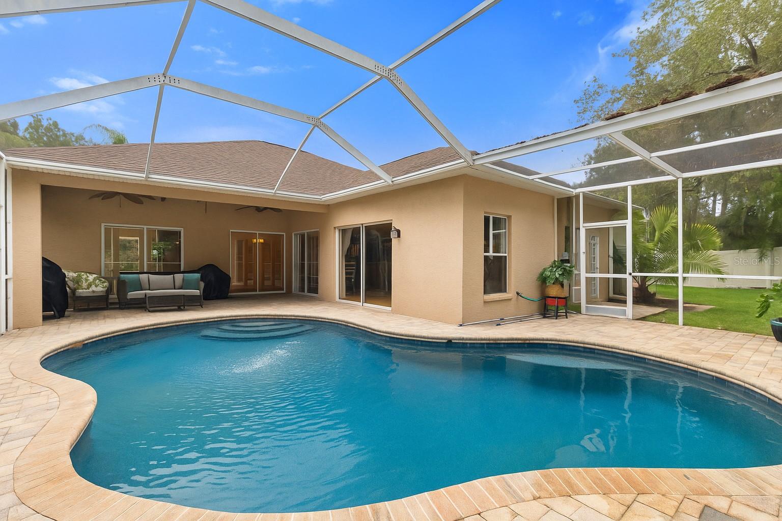 12031 MOUNTBATTEN DR, TAMPA, FL, 33626