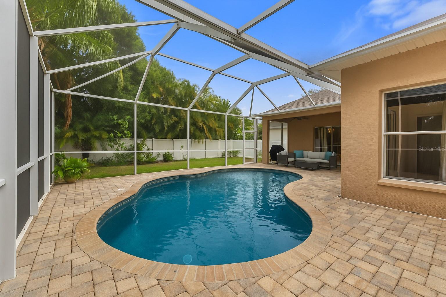 12031 MOUNTBATTEN DR, TAMPA, FL, 33626