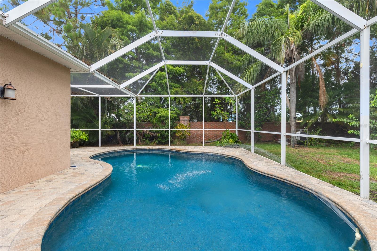 12031 MOUNTBATTEN DR, TAMPA, FL, 33626