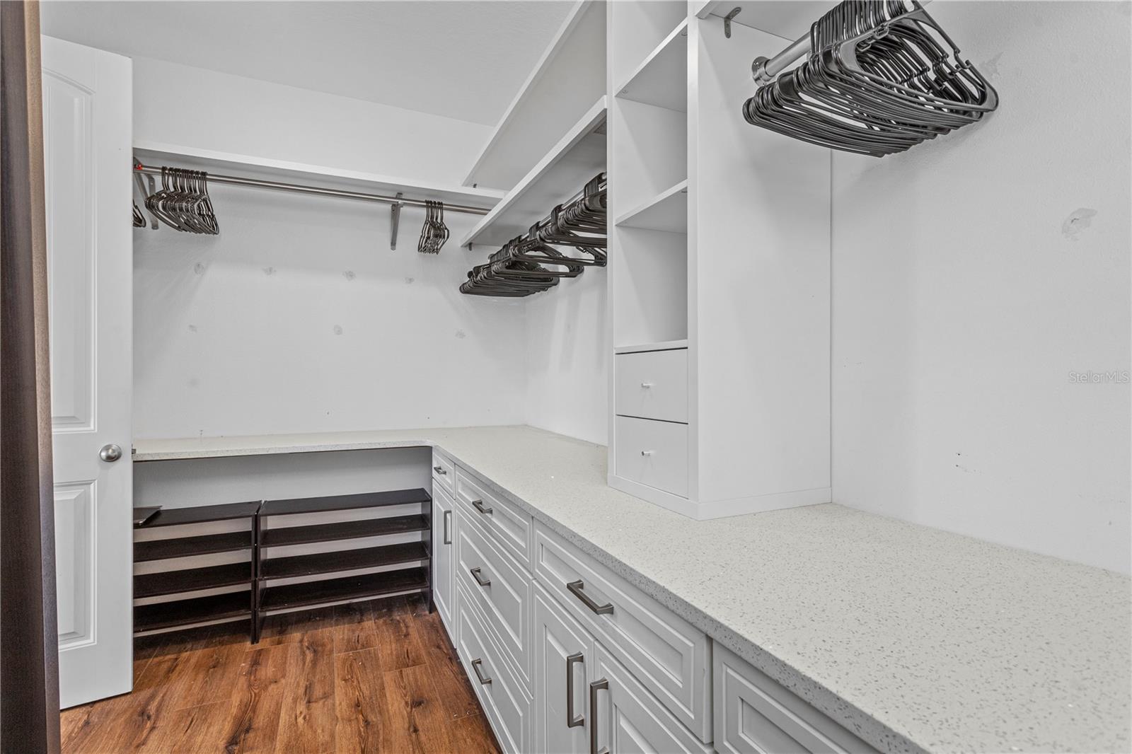 8434 CHILTON DR, ORLANDO, FL, 32836