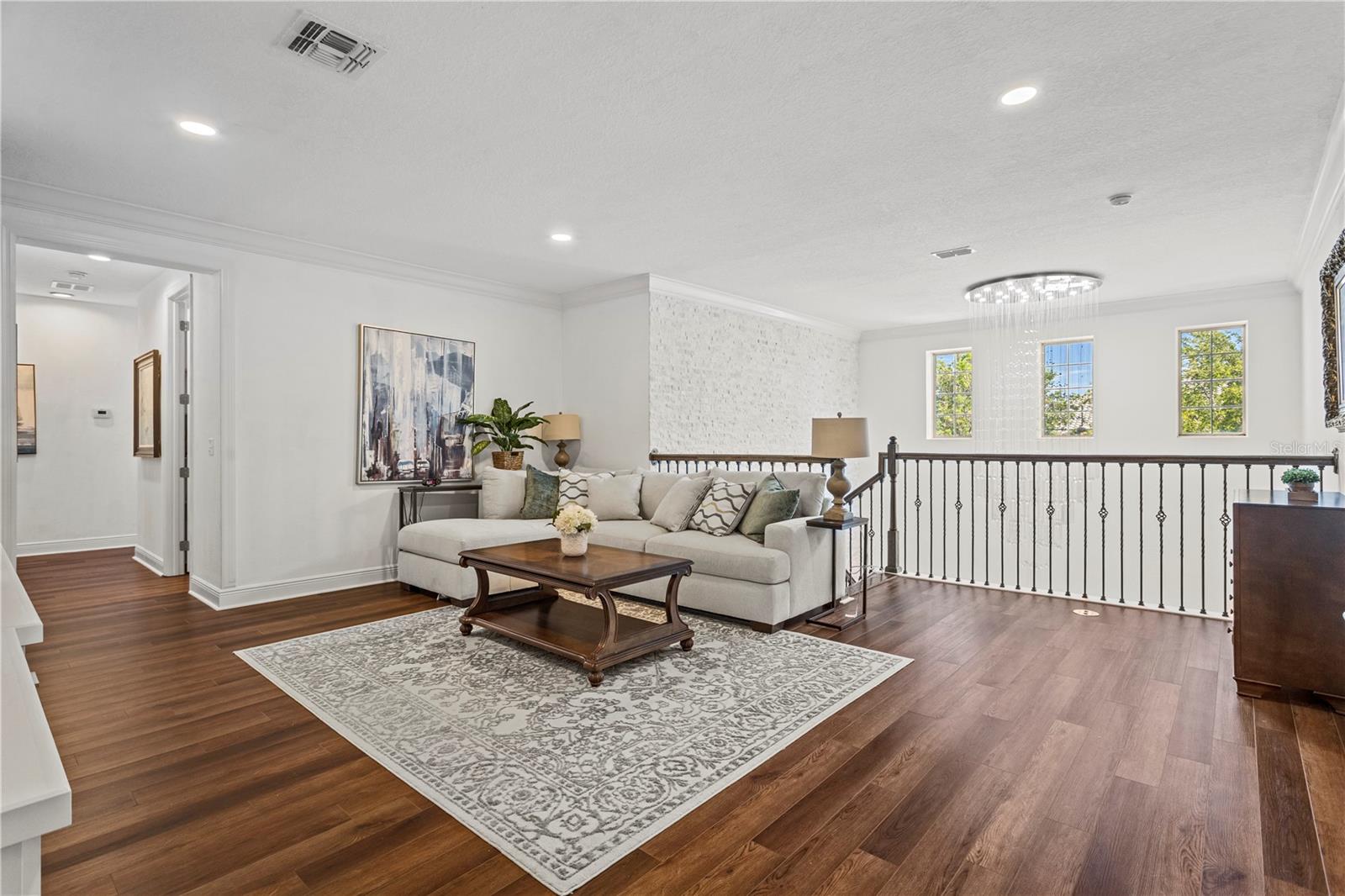 8434 CHILTON DR, ORLANDO, FL, 32836