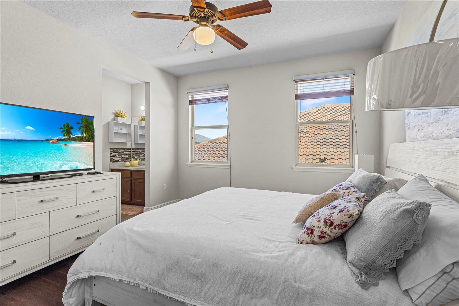 8434 CHILTON DR, ORLANDO, FL, 32836