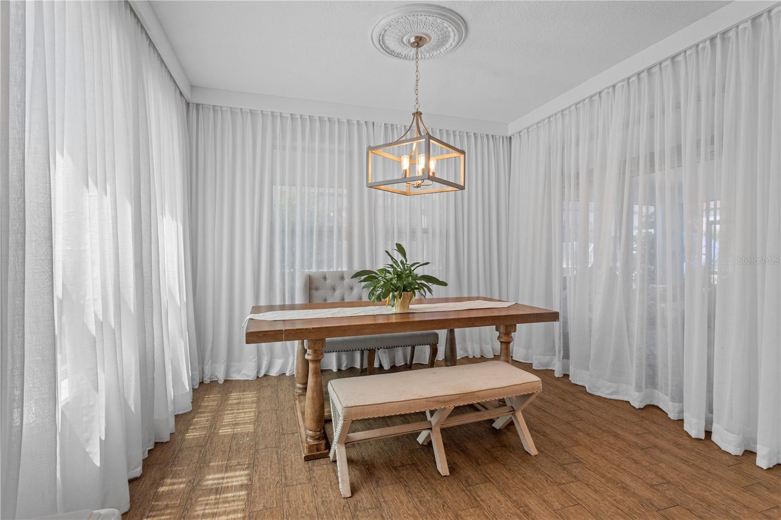 8434 CHILTON DR, ORLANDO, FL, 32836