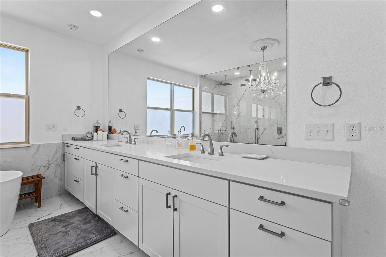 8434 CHILTON DR, ORLANDO, FL, 32836