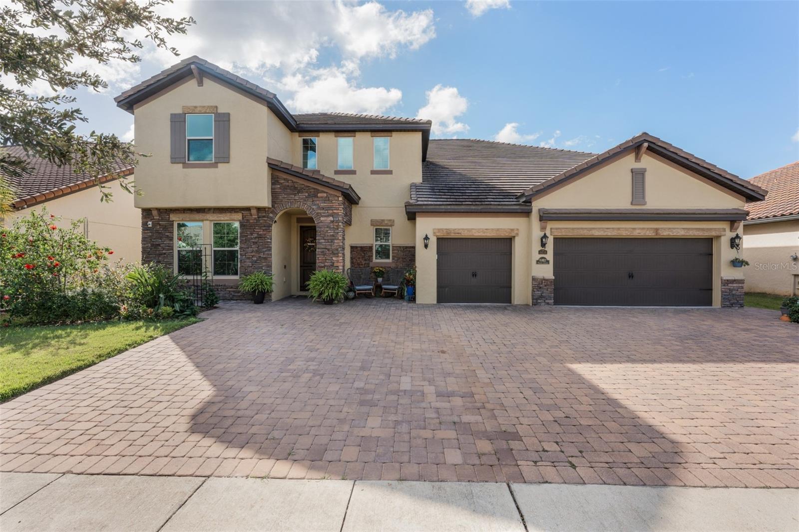 8434 CHILTON DR, ORLANDO, FL, 32836