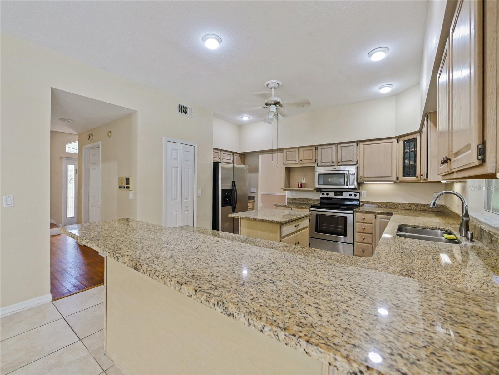 14360 STAMFORD CIR, ORLANDO, FL, 32826