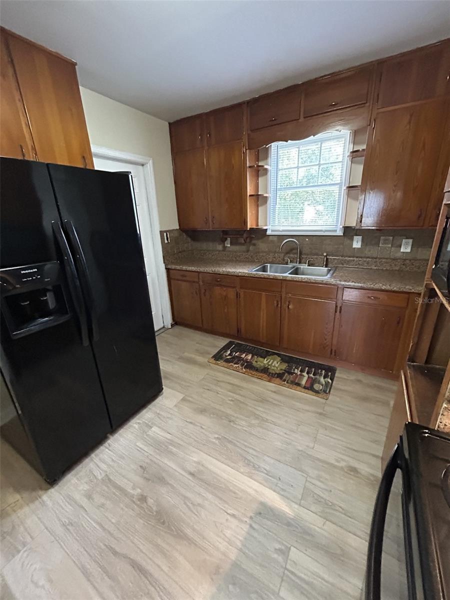 17024 COUNTY ROAD 450A, UMATILLA, FL, 32784