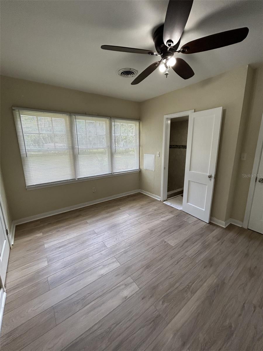 17024 COUNTY ROAD 450A, UMATILLA, FL, 32784