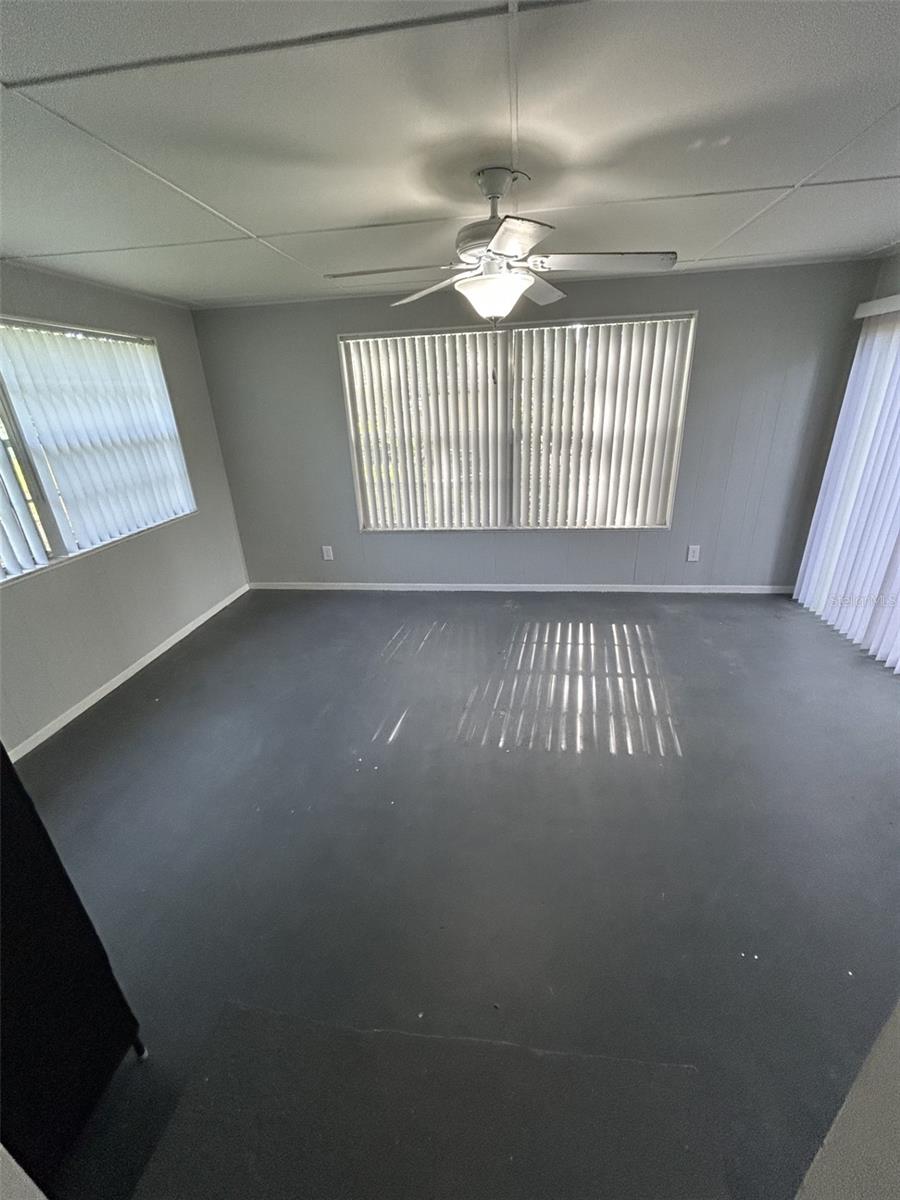 17024 COUNTY ROAD 450A, UMATILLA, FL, 32784