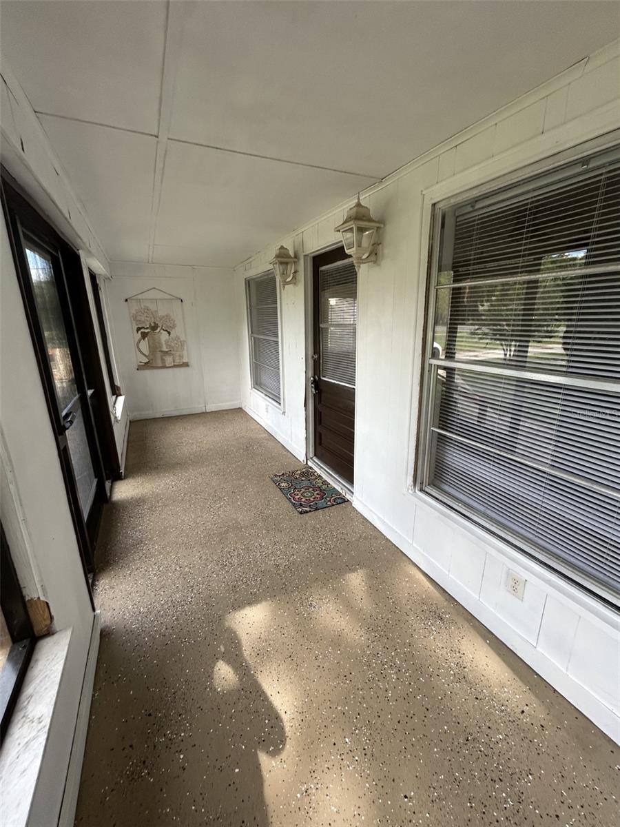 17024 COUNTY ROAD 450A, UMATILLA, FL, 32784