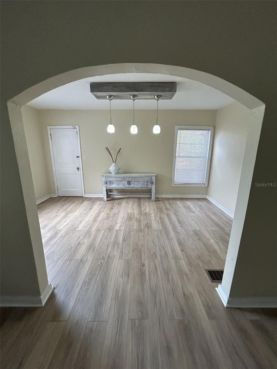 17024 COUNTY ROAD 450A, UMATILLA, FL, 32784