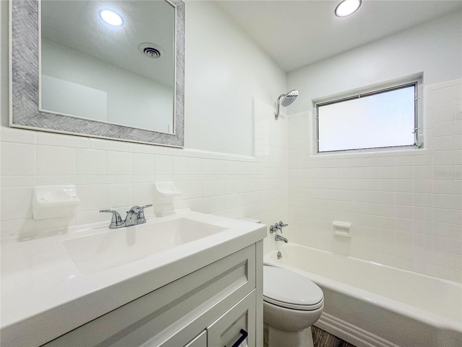 938 GLENWOOD AVE, SEBRING, FL, 33870