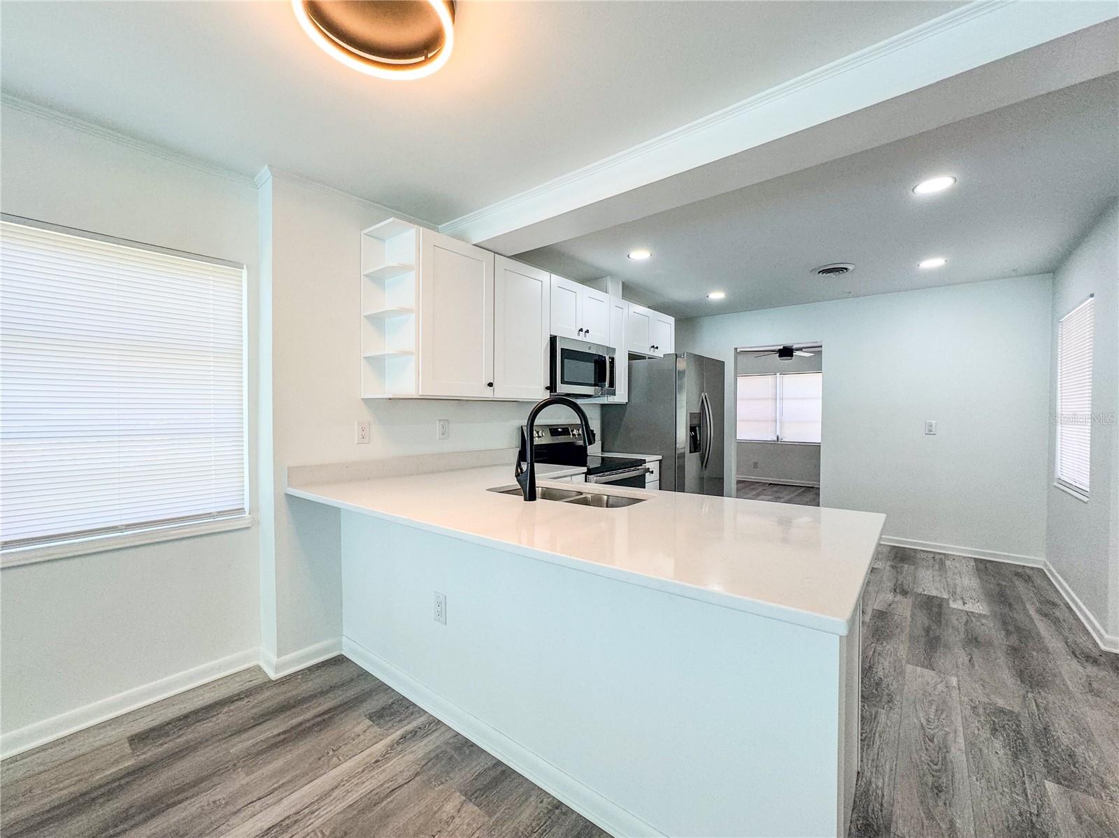 938 GLENWOOD AVE, SEBRING, FL, 33870