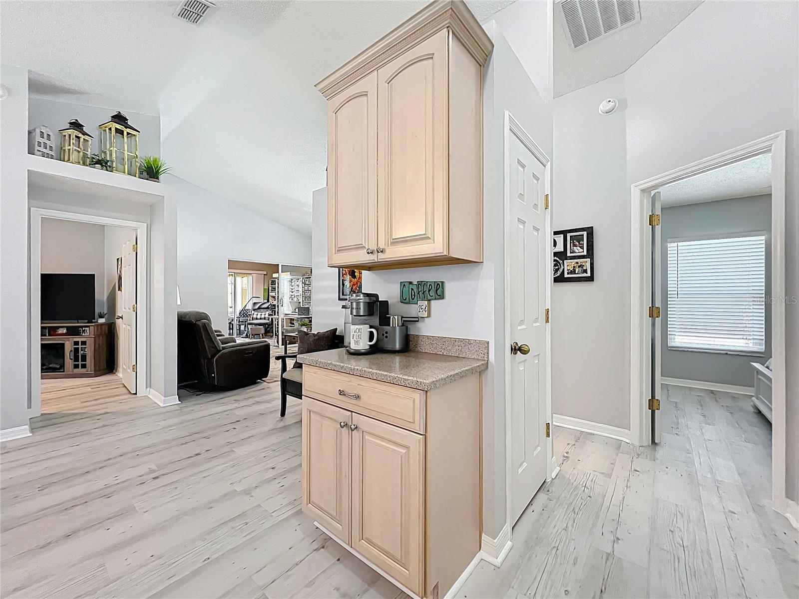 4521 EAGLEWOOD DR, LEESBURG, FL, 34748