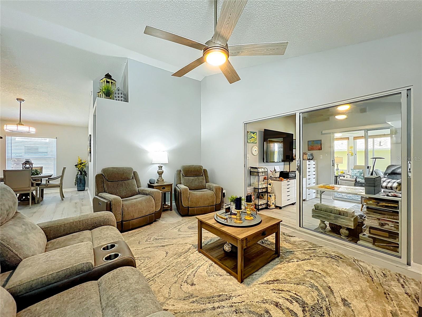 4521 EAGLEWOOD DR, LEESBURG, FL, 34748