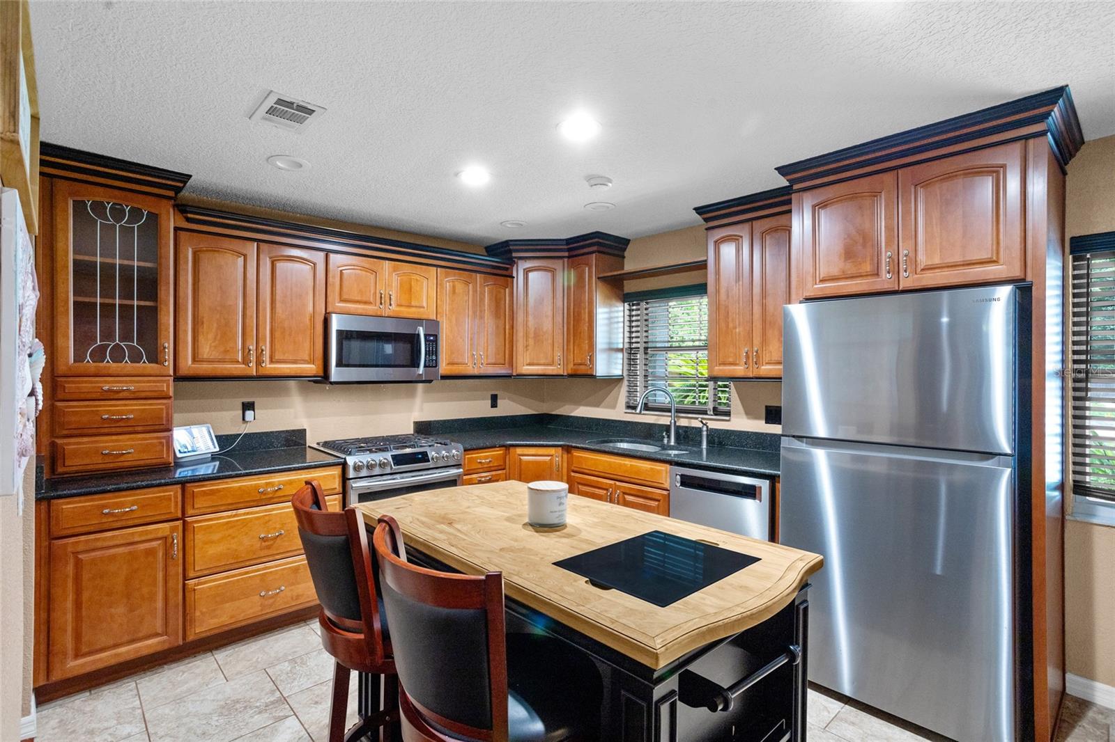 878 ELGIN DR, WINTER SPRINGS, FL, 32708