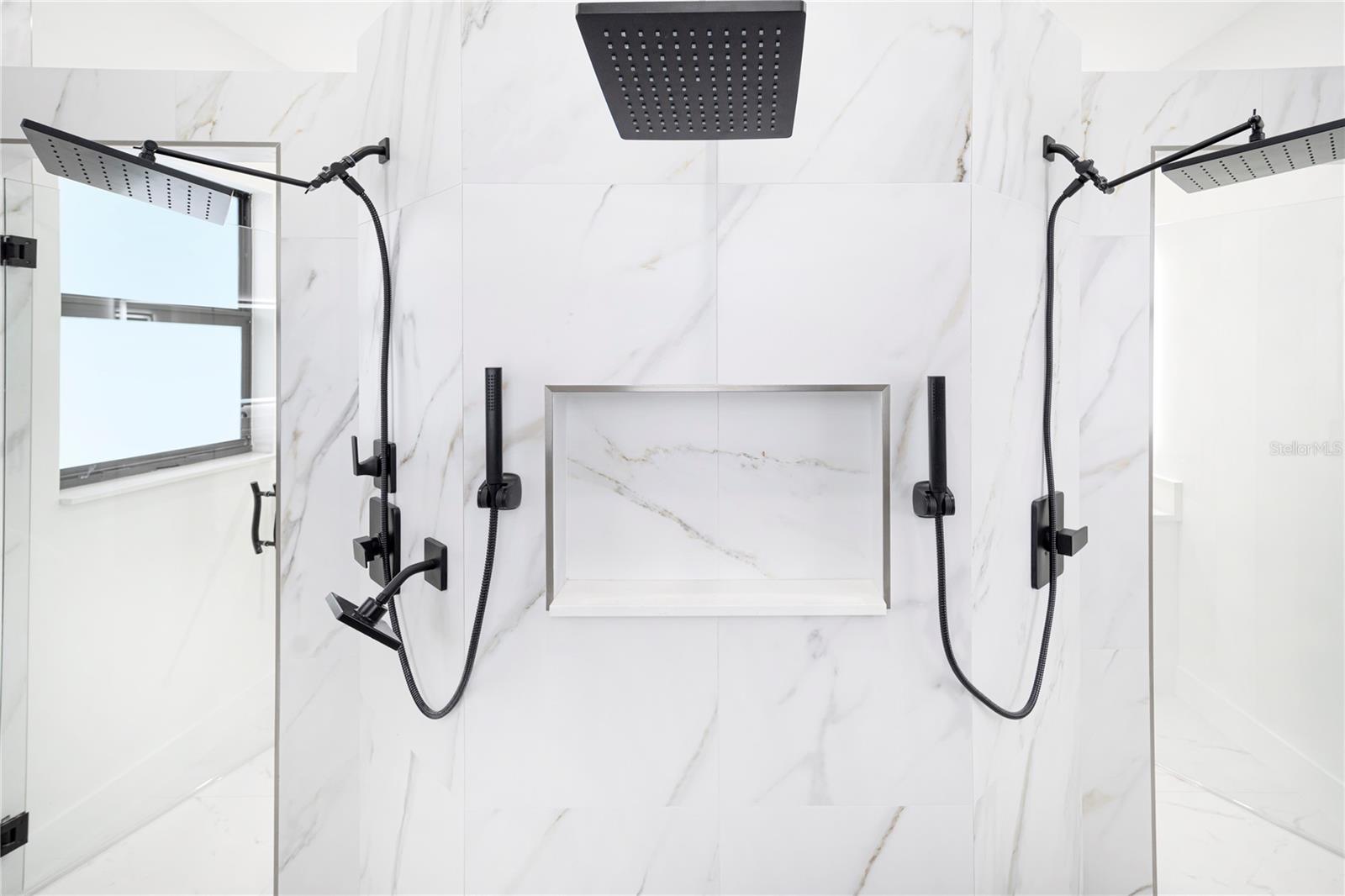 2 Entry Shower with 3 Shower heads