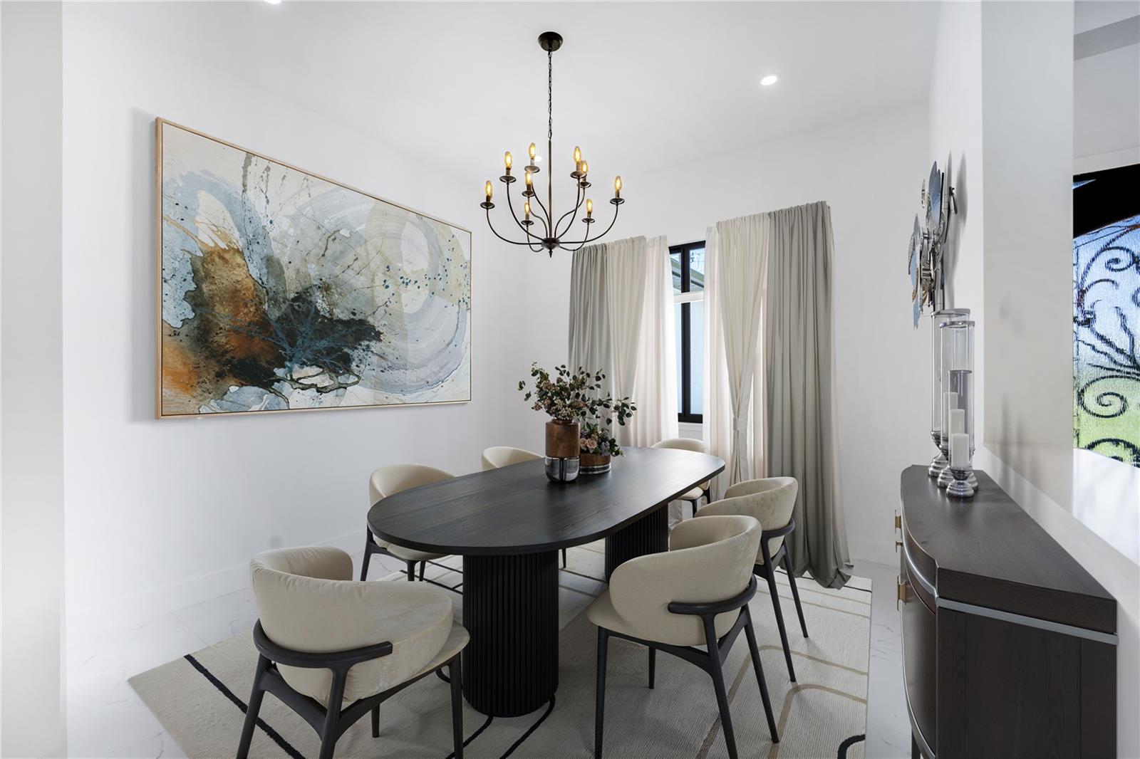 Dining Room Virtually Staged