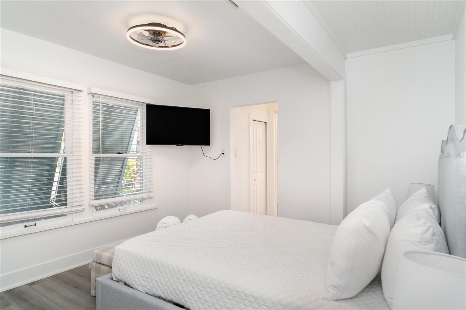 309 PINE AVE, ANNA MARIA, FL, 34216